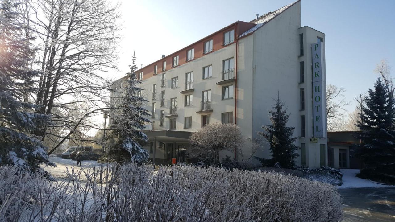 Parkhotel Hluboká nad Vltavou Exteriör bild